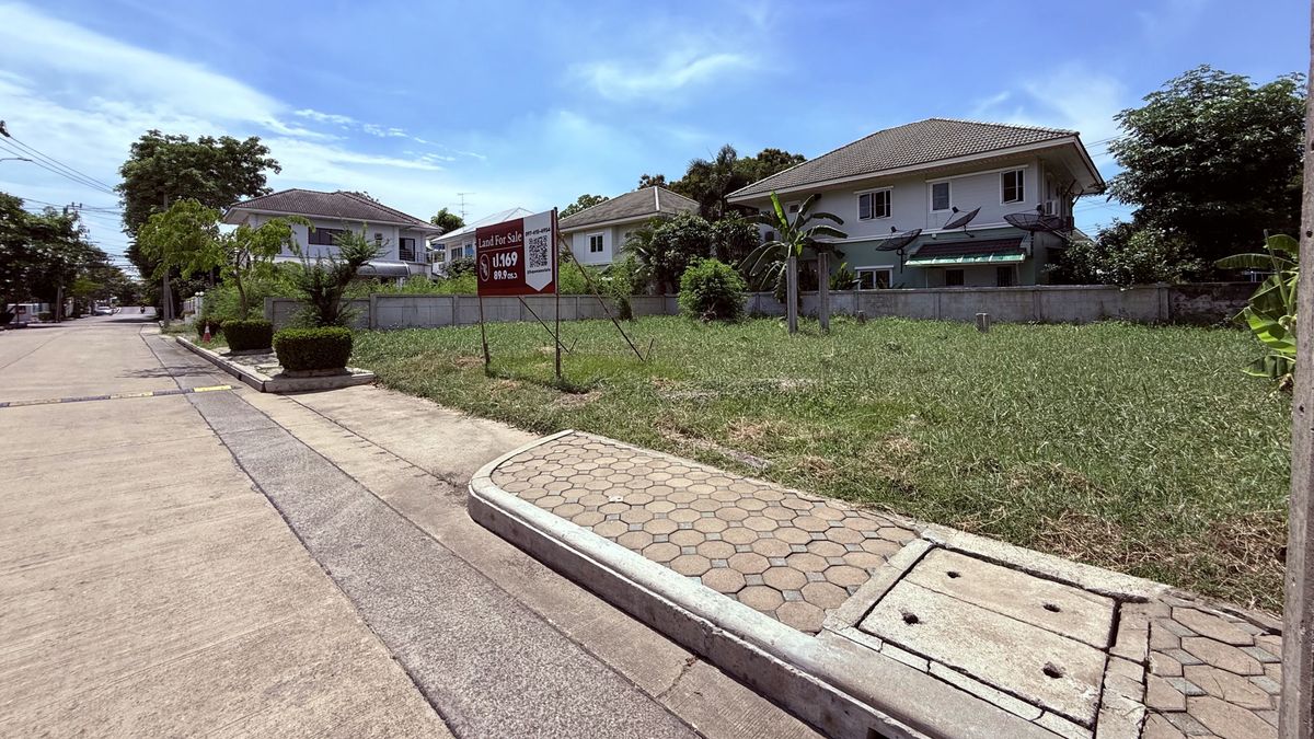 For SaleLandBang kae, Phetkasem : Land for sale in front of Supawan-Lang The Mall Bang Khae Project Ⓜ️ Near MRT Two Lak Two Station