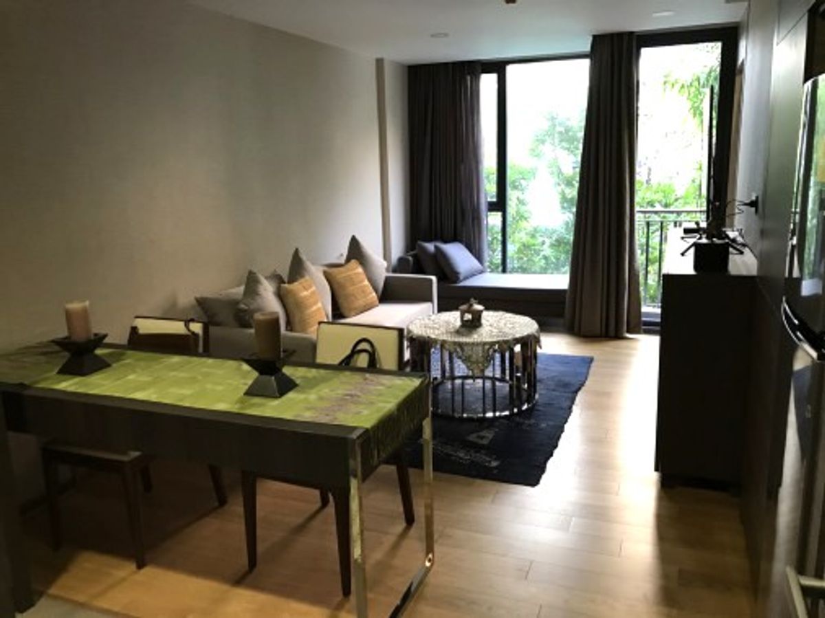 For RentCondoWitthayu, Chidlom, Langsuan, Ploenchit : Low rise 1 bed 1 bath 45 sqm condo at Klass Condo Langsuan for rent 40,000THB per month, Langsuan road, Chit Lom BTS station