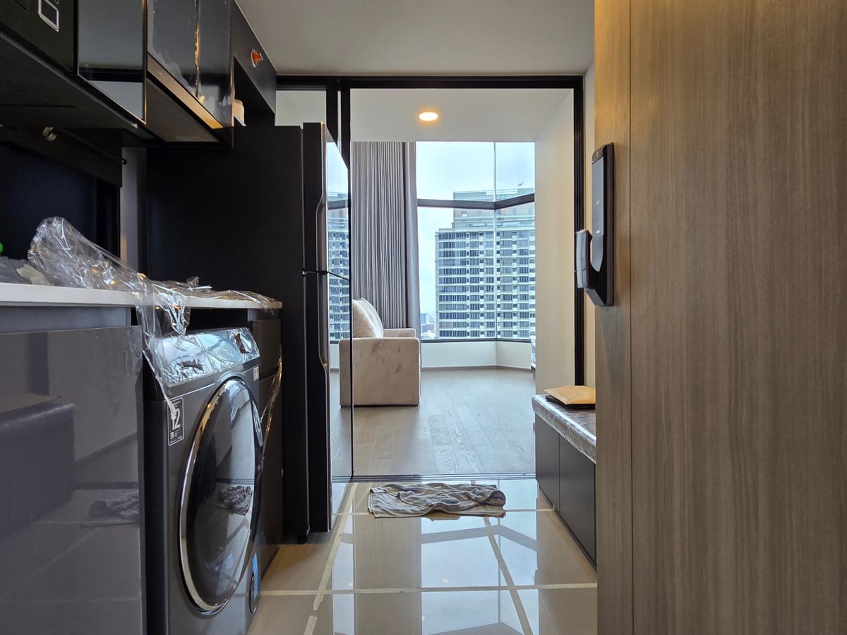 CondoSiam Paragon ,Chulalongkorn,Samyan : Park Origin Chula Samyan【𝐒𝐄𝐋𝐋 & 𝐑𝐄𝐍𝐓】🔥Luxury without showing off - cool with materials, softened with light🔥 Contact Line ID: @hacondo