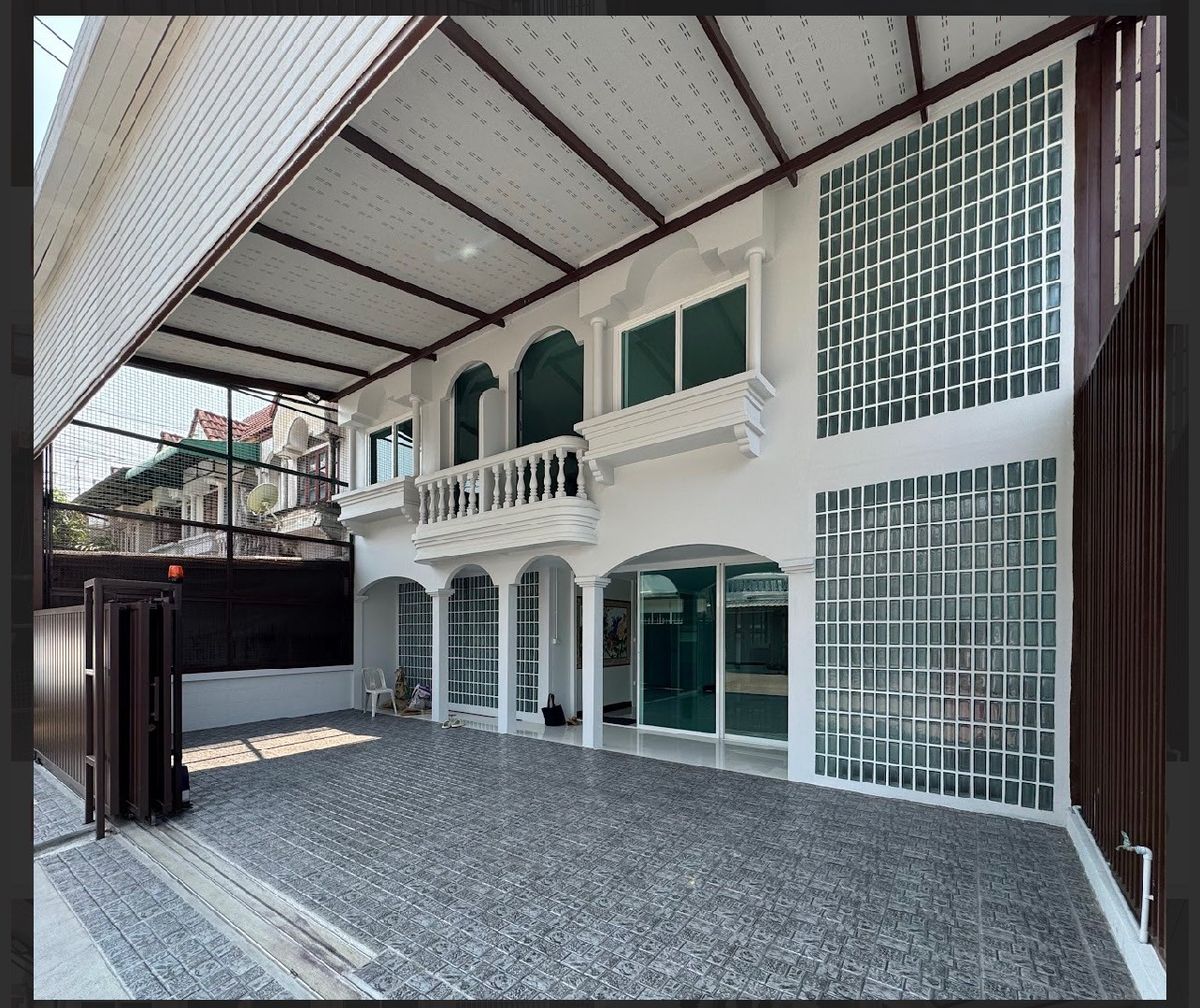 For RentHome OfficeNawamin, Ramindra : Home Office Chat Klao Villa Village