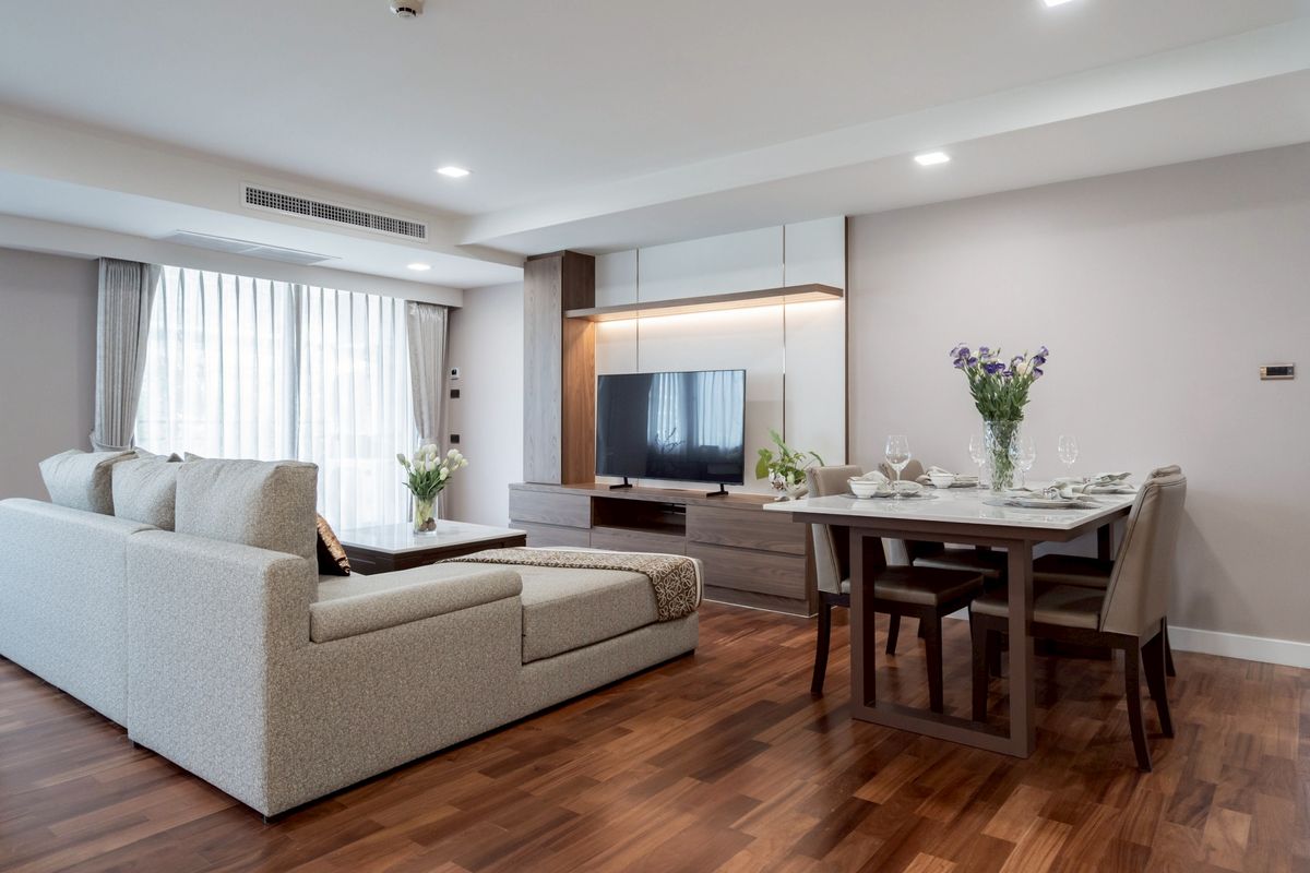 ให้เช่าคอนโดคลองเตย กล้วยน้ำไท : LTH12293 – Kasturi Living FOR RENT Size 150 sqm. 2 beds 2 baths Near BTS Thong Lor Station ONLY 75K/Month