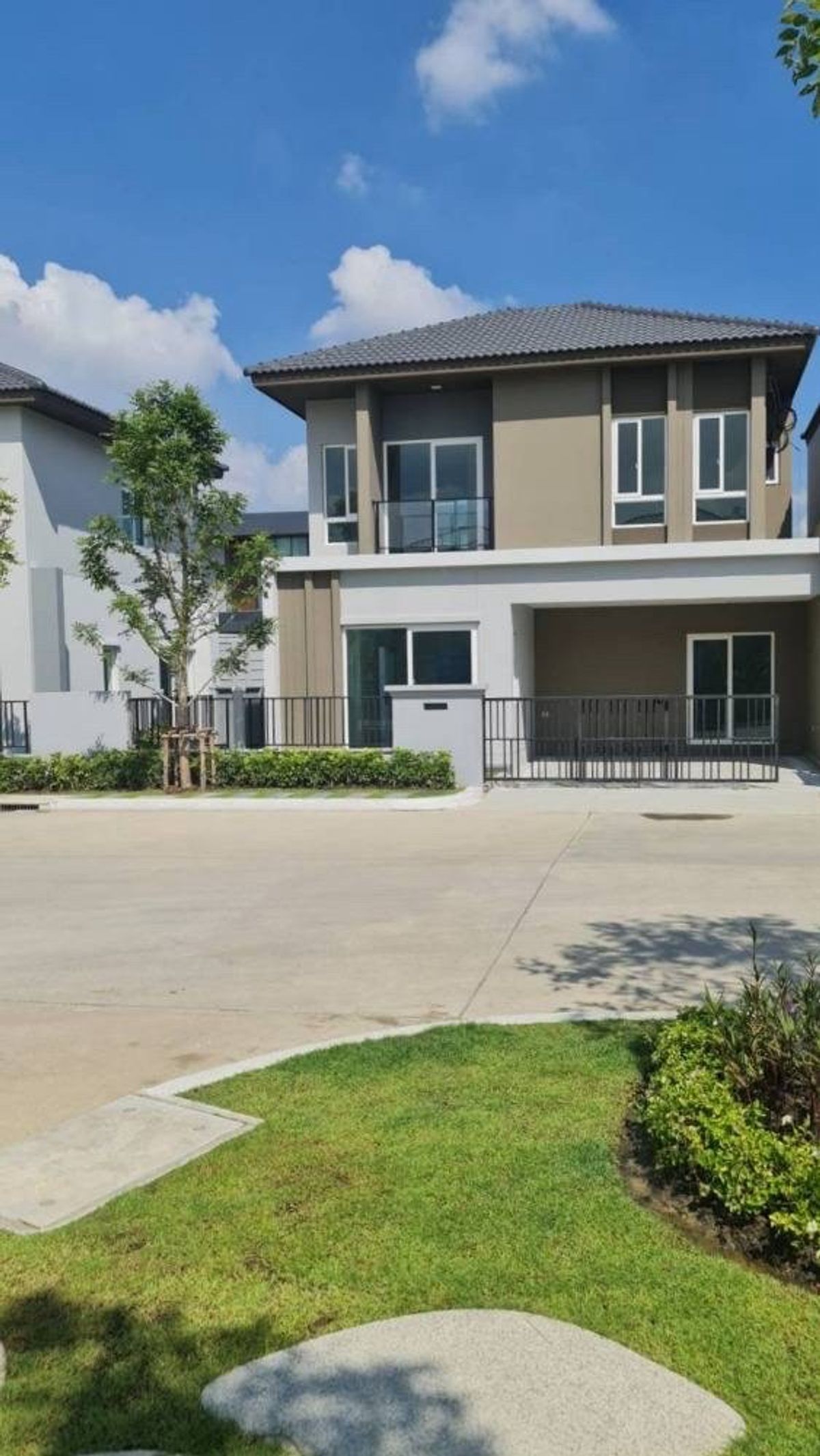 ให้เช่าบ้านสมุทรปราการ สำโรง : Project: Grand Pleno Mega Bangna 
