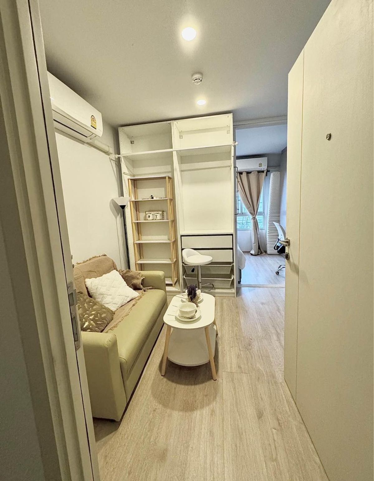 For RentCondoKasetsart, Ratchayothin : ✅✅ Elio Del Moss Phahol 34, 3rd floor, can enter 1-2 people ✅✅