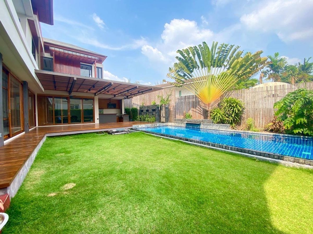 For RentHouseOnnut, Udomsuk : Detached house for rent, Phra Khanong Pool