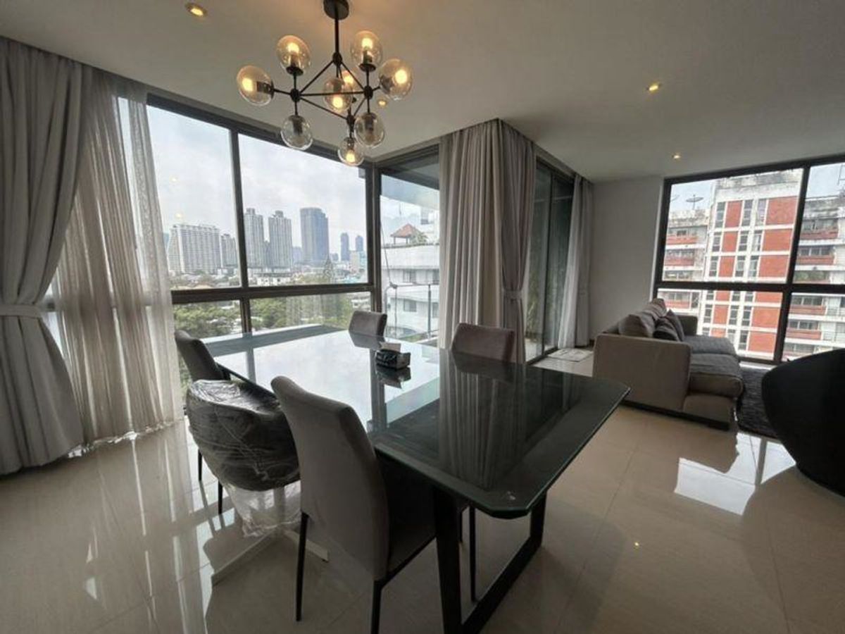 ให้เช่าคอนโดสุขุมวิท อโศก ทองหล่อ : LTHC12309 – Downtown Sukhumvit 49 FOR RENT Size 105 sqm. 2 beds 2 baths Near BTS Thong Lor Station ONLY 69.5K/Month