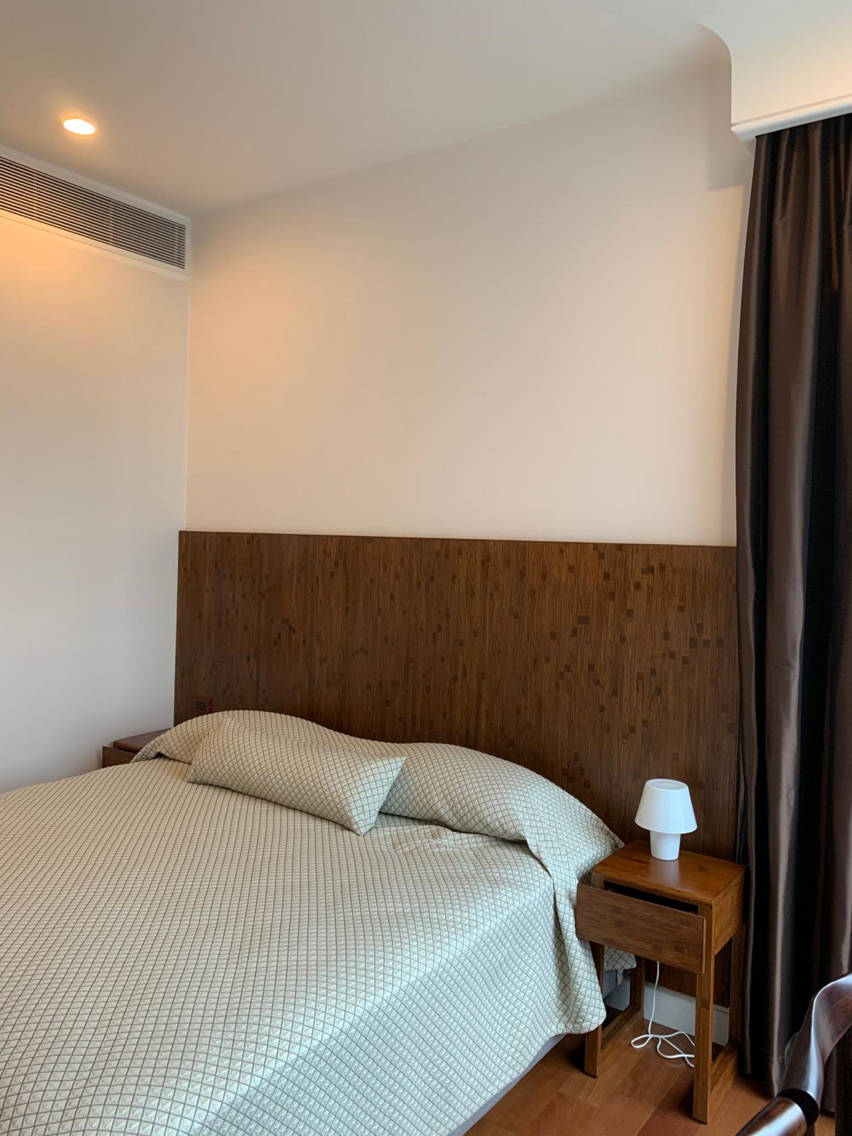 ขายคอนโดวิทยุ ชิดลม หลังสวน : 28/02/2026, รวมค่าโอนคอนโดสุดหรู Q Langsuan ใกล้ BTS ราชดำริ 2 ห้องนอน, 92 ตร.ม. พร้อมสระว่ายน้ำ-ฟิตเนส ราคา 18.9 ลบ.