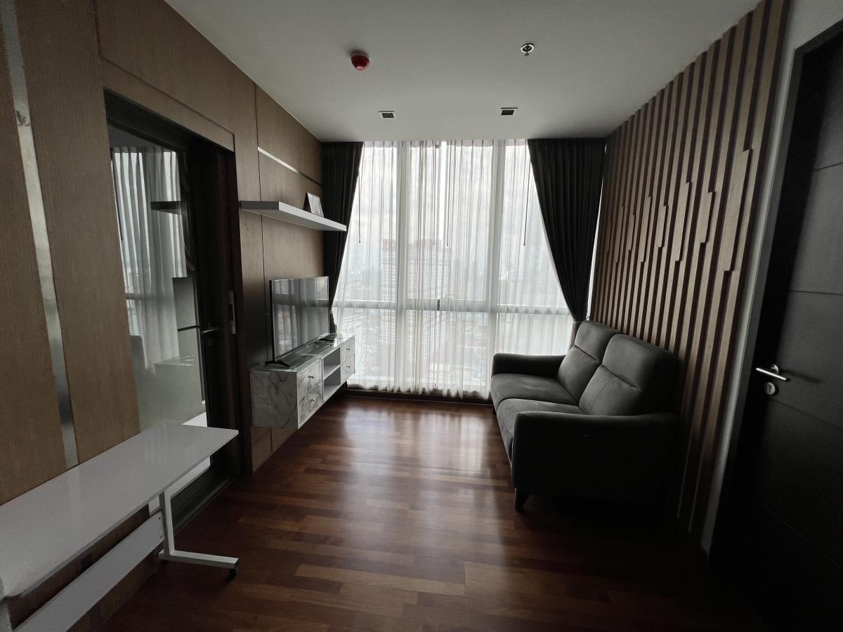 For RentCondoRatchathewi,Phayathai : 03/04/2026, # Beautiful room in the heart of Siam! Rent a condo at Wish Signature Midtown Siam near BTS Ratchathewi for only 22,000 baht/month 0642748883