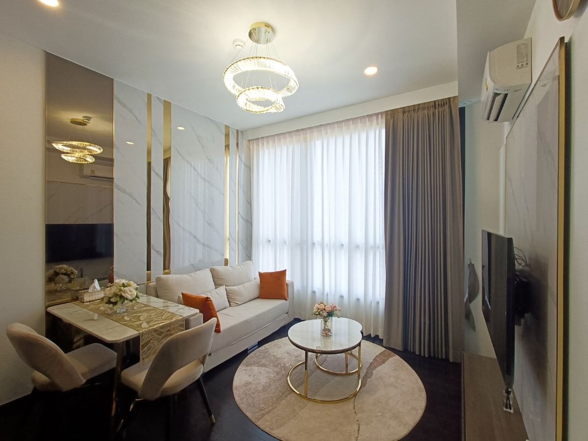 For RentCondoSukhumvit, Asoke, Thonglor : Luxury Condo for rent! Park Origin Thonglor🔥 fancy decoration, high floor, fantastic city view, near BTS Thonglor and Ekkamai