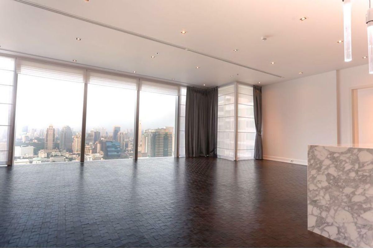 ขายคอนโดสาทร นราธิวาส : ความหรูหรา 205 ตารางเมตรคอนโดสำหรับขายที่ Ritz-Carlton Residences ที่ Mahanakhon