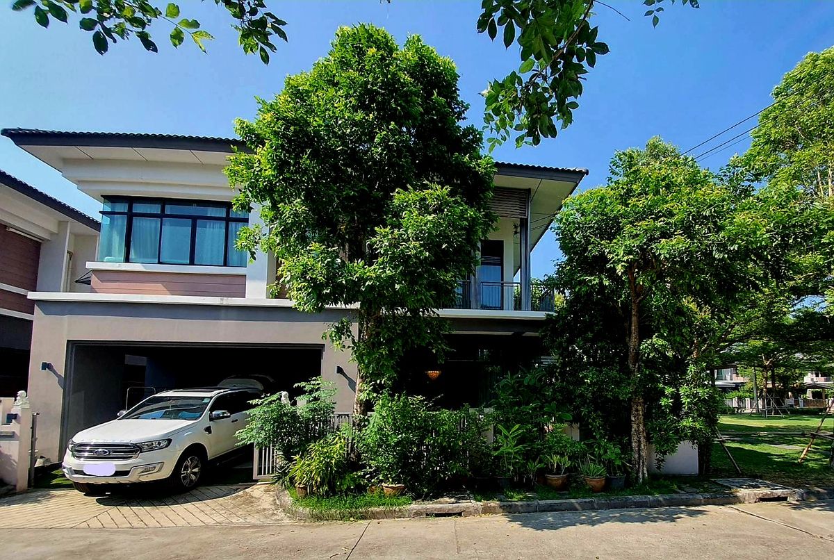 ให้เช่าบ้านสมุทรปราการ สำโรง : ปล่อยเช่า หมู่บ้านจาวาเบย์ ใกล้สุวรรณภูมิ ติดสวน