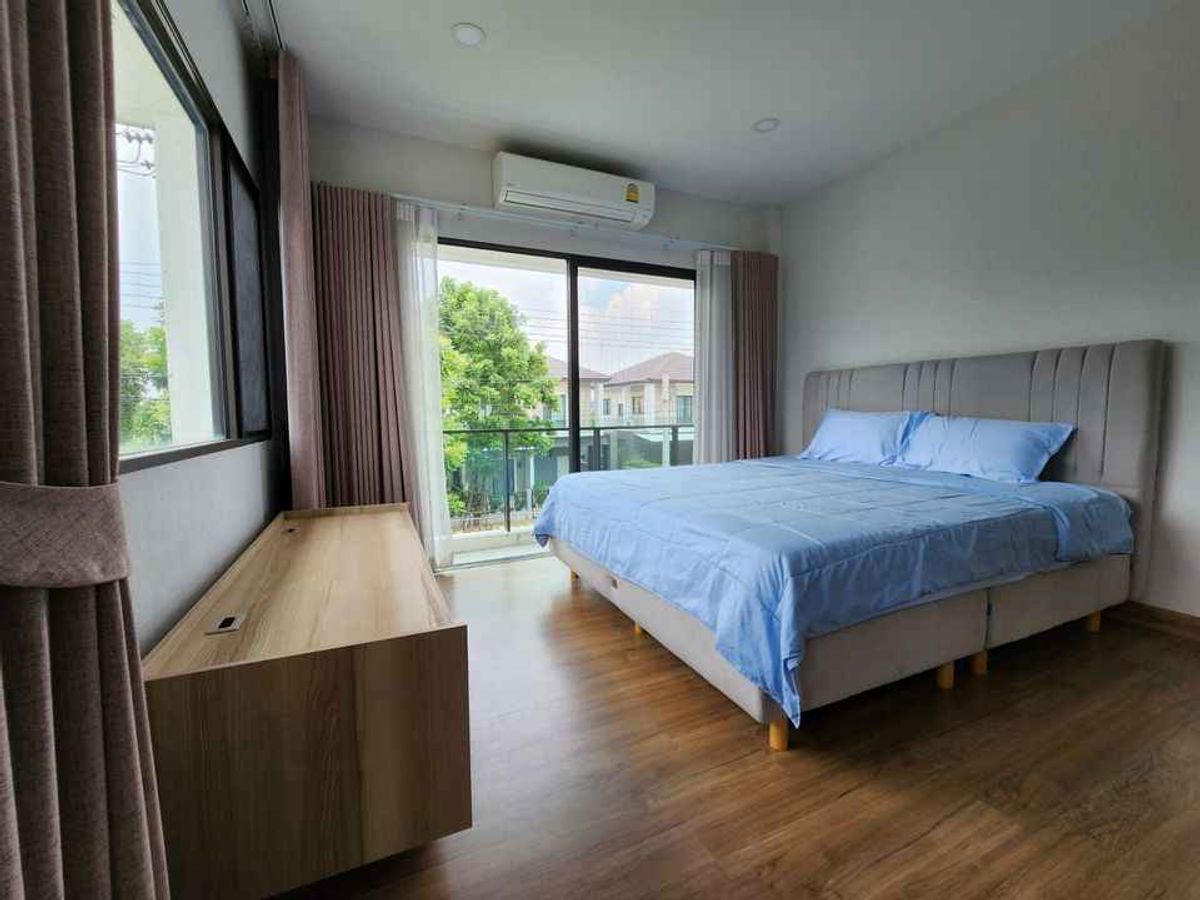 For RentHousePattanakan, Srinakarin : K-6340 Urgent rent! The City Development is ready behind the corner.