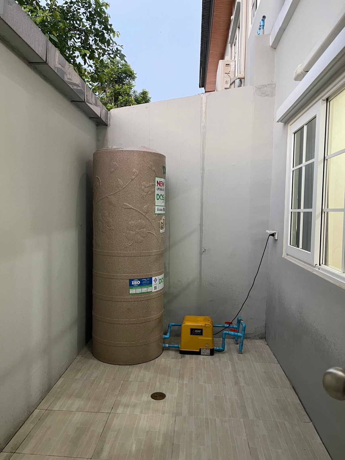 ให้เช่าทาวน์โฮมปทุมธานี รังสิต ธรรมศาสตร์ : ให้เช่าทาวน์โฮม แต่งเฟอร์พร้อมอยู่ ✅18,000/เดือน✅ โกลเด้นทาวน์ วิภาวดี-รังสิต