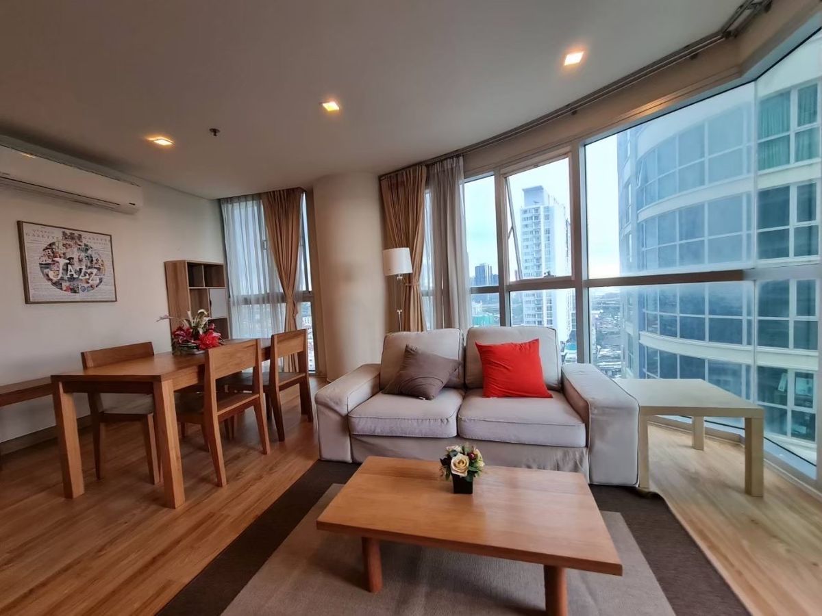 For RentCondoOnnut, Udomsuk : Le Luk Condominium | 55SQM.