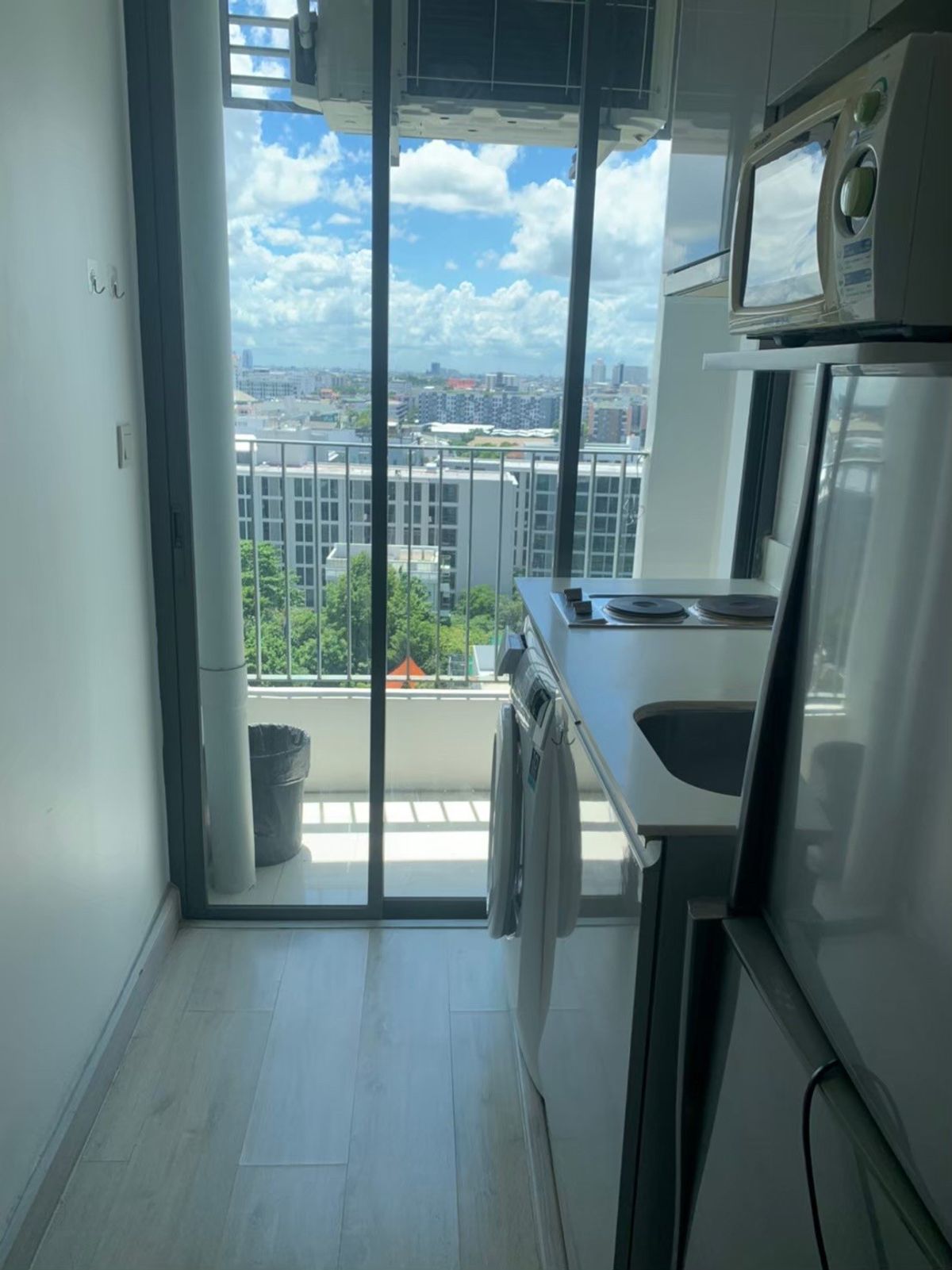 For RentCondoOnnut, Udomsuk : P-2043 Urgent rent! Ideo Mobi Sukhumvit 81 Condo, beautiful room, full furniture near BTS On Nut