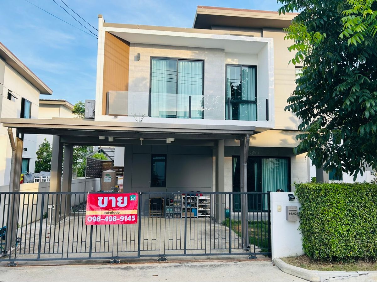 For SaleHouseChaengwatana, Muangthong : Modern style house for sale The wide horizontal house is comfortable in Ratchapruek area, 346 Rd.