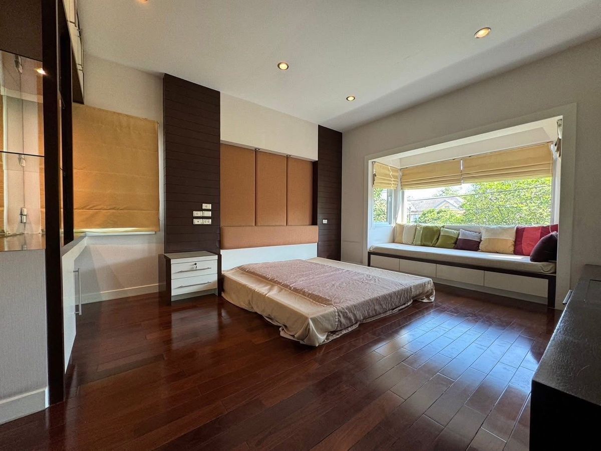 ขายบ้านเกษตร นวมินทร์ ลาดปลาเค้า : 📢👇 บ้านเดี่ยว ราคาดี ในทำเลที่ดี สะดวกสบายในการเดินทางและใกล้แหล่งอำนวยความสะดวก 