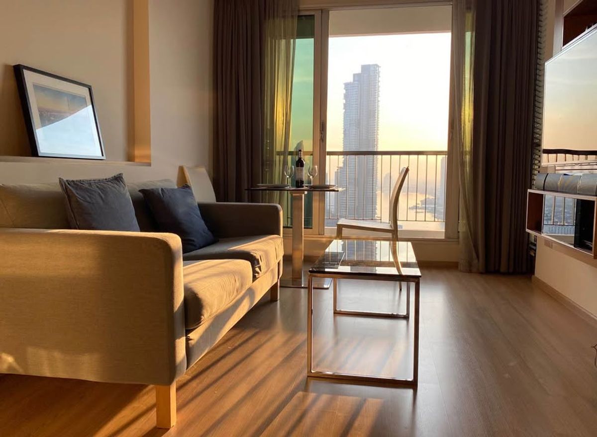ให้เช่าคอนโดสาทร นราธิวาส : For Rent: Rhythm Sathorn 21(RT-01)