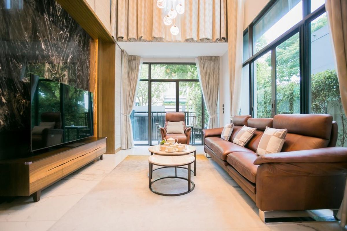 For RentHouseLadprao101, Happy Land, The Mall Bang Kapi : Single Family Home For Rent : 10 mins to Ekamai - Thonglor 