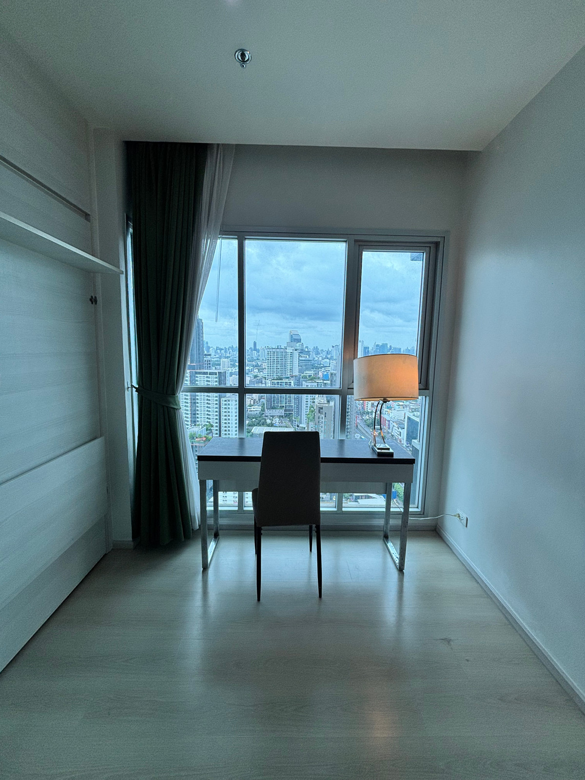 CondoRatchadapisek, Huaikwang, Suttisan : Sell/Rent Condo Life Ratchadaphisek Building B 34