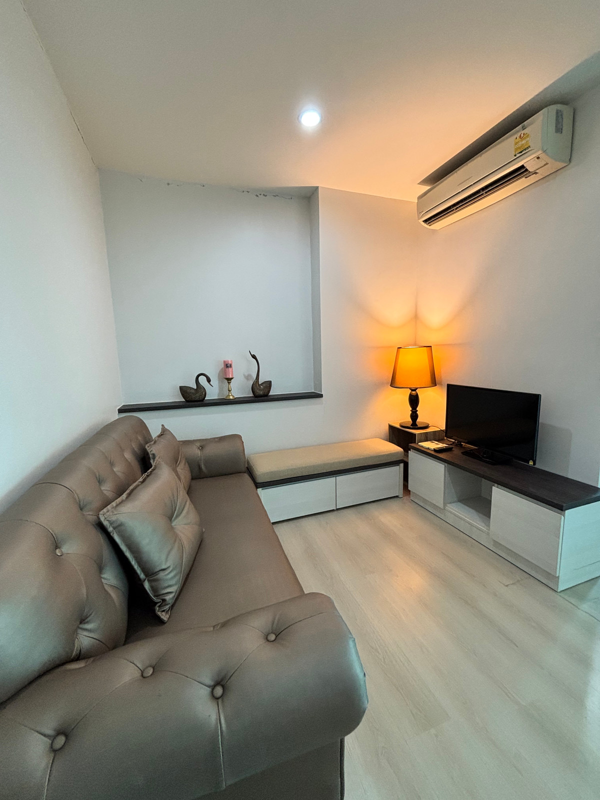 CondoRatchadapisek, Huaikwang, Suttisan : Sell/Rent Condo Life Ratchadaphisek Building B 34