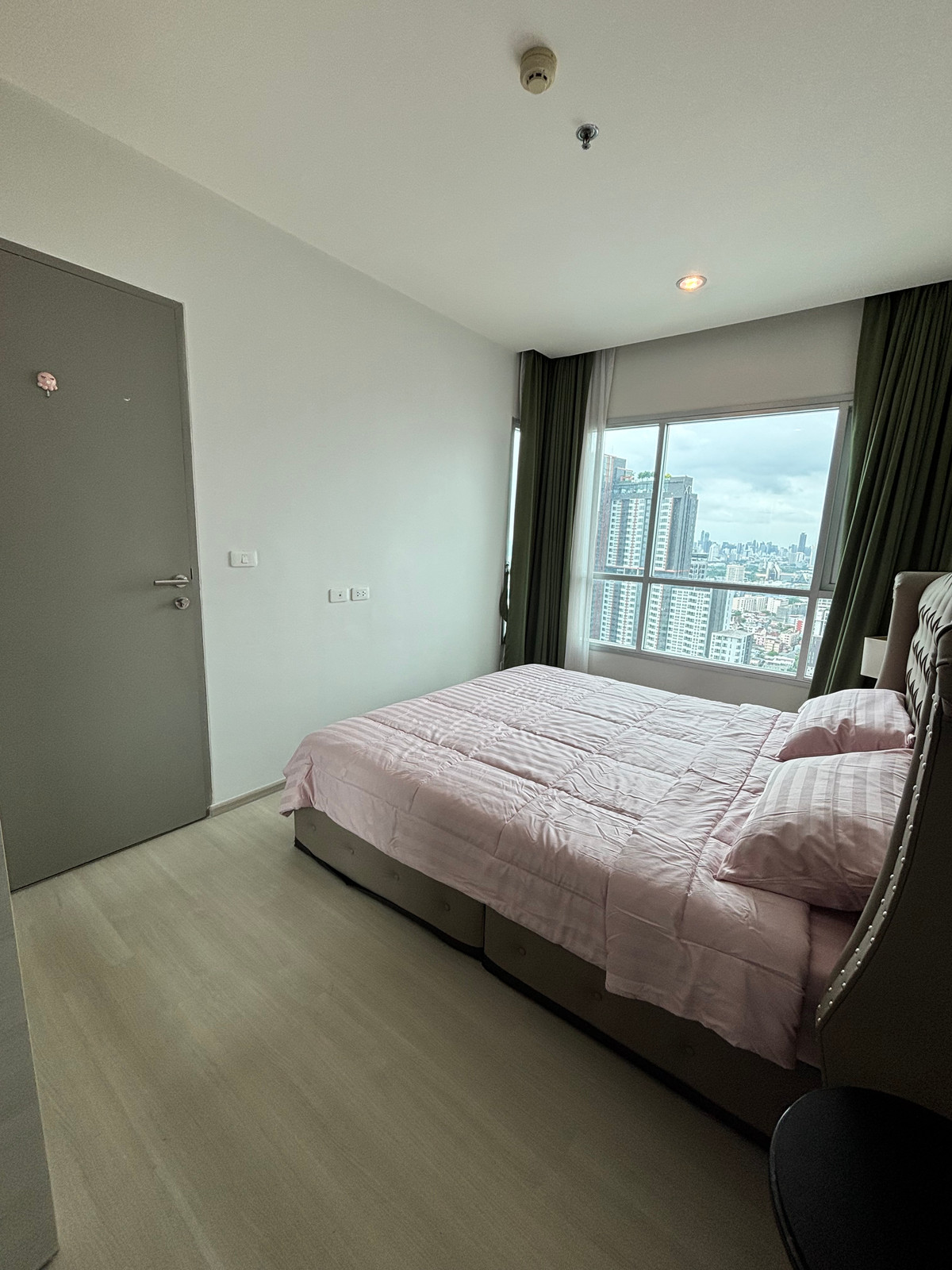 CondoRatchadapisek, Huaikwang, Suttisan : Sell/Rent Condo Life Ratchadaphisek Building B 34