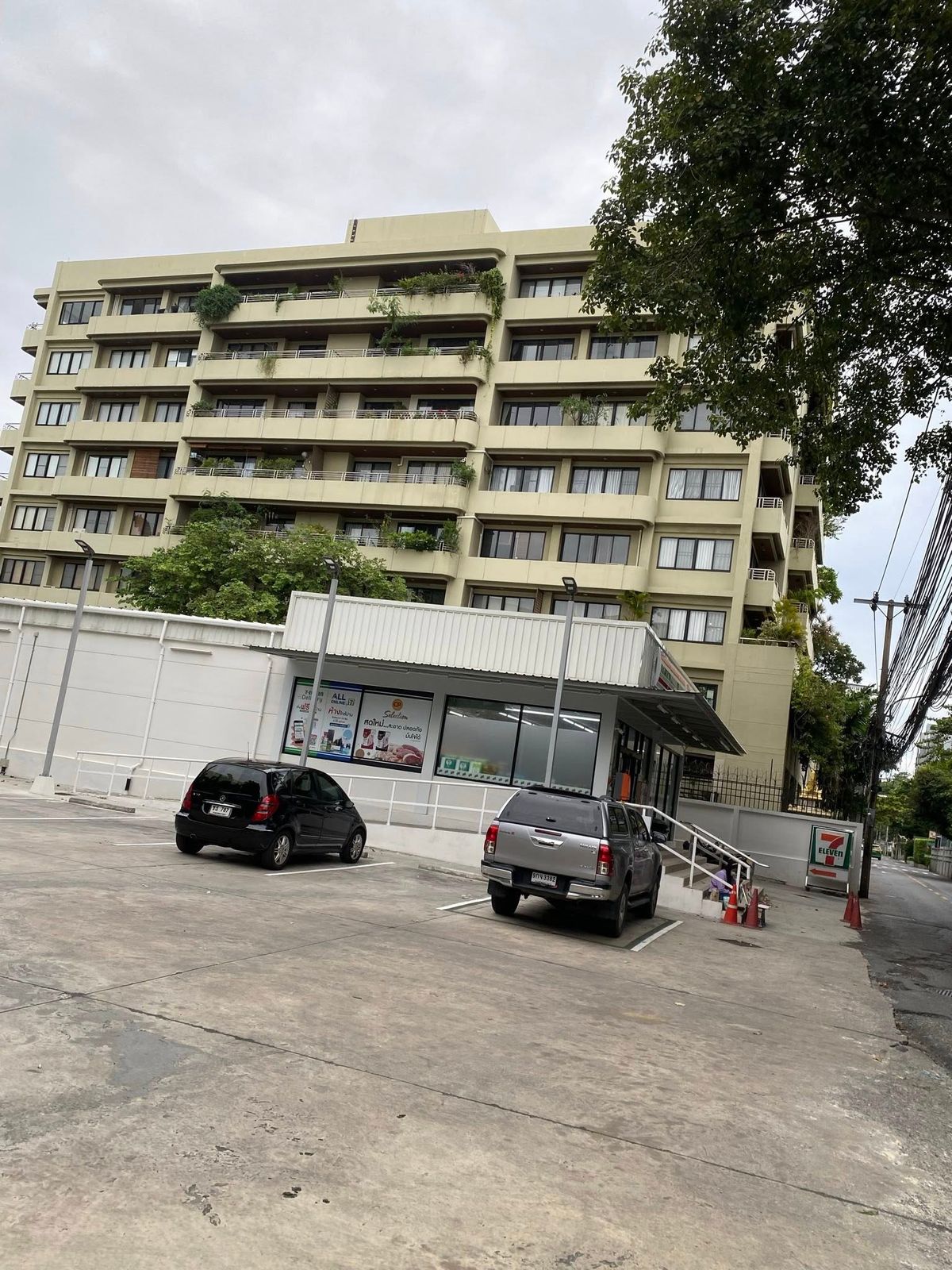 For RentCondoRama3 (Riverside),Satupadit : Supreme Ville Condominium Rental, Yen Yen Road / Sathorn, Floor 6, Building A, Room 118.25 sqm