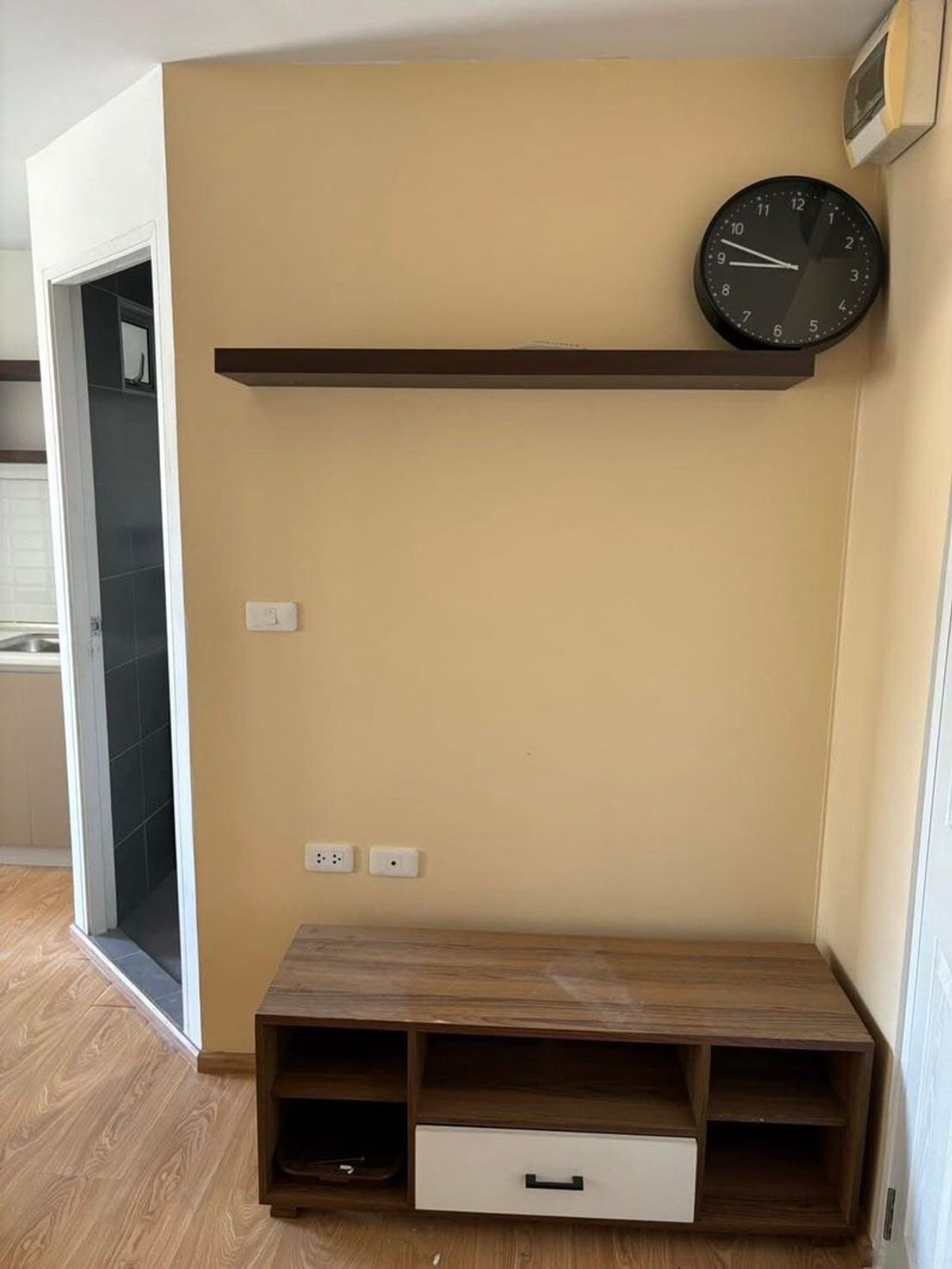 ให้เช่าคอนโดนนทบุรี บางใหญ่ บางบัวทอง : ให้เช่า ดีคอนโด รัตนาธิเบศร์ เลขที่ 115/125