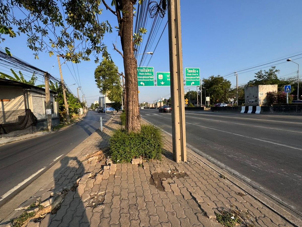 For SaleLandKaset Nawamin,Ladplakao : Kaset-Nawamin Road 200 sq.w. ✅️ Very rare, this location