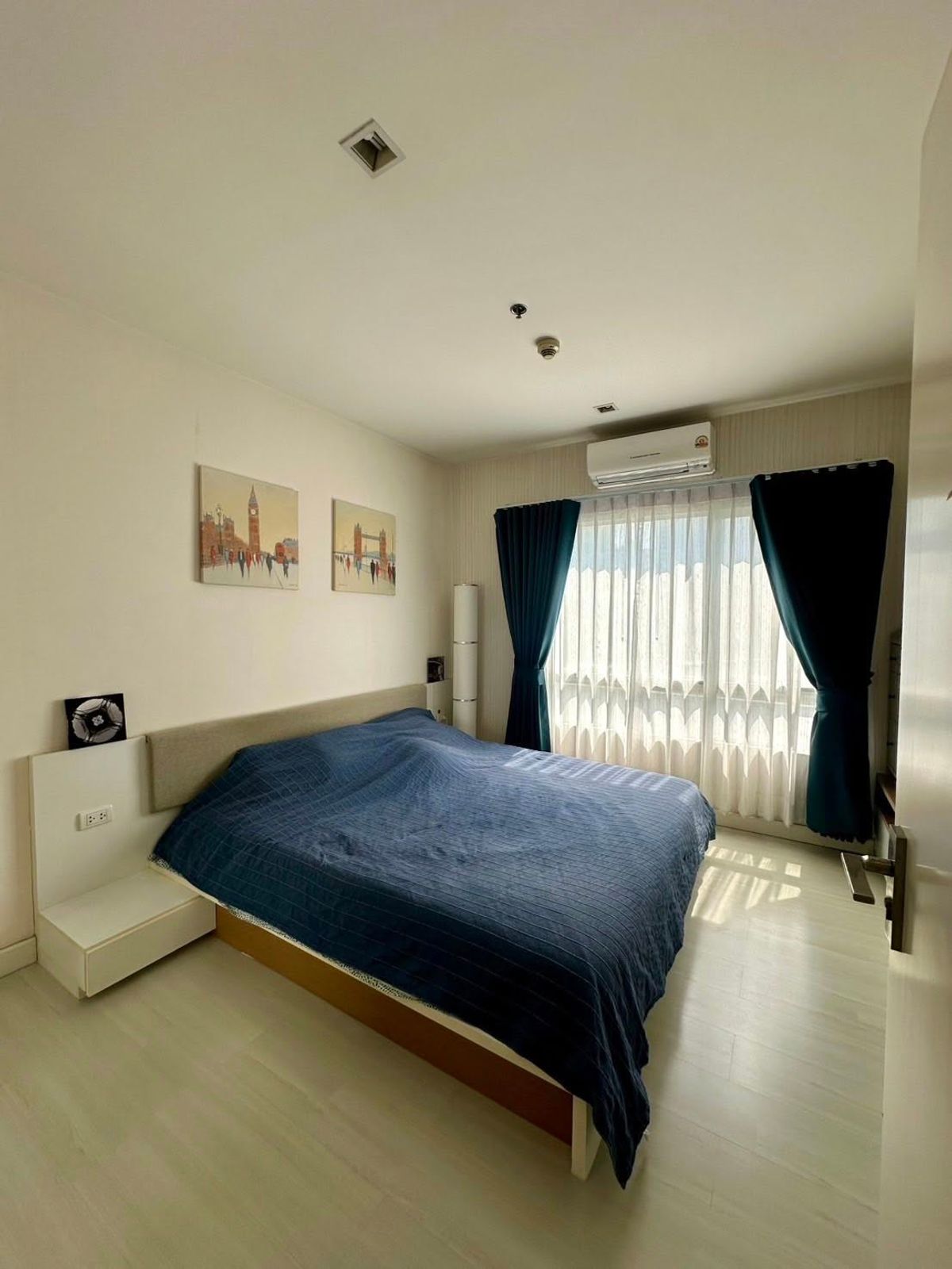 For SaleCondoLadprao, Central Ladprao : “ The Room Ratchada-Latphrao “ Condo for sale, corner room, large room, has balcony, 3rd floor, not affected by earthquake, room ready to move in