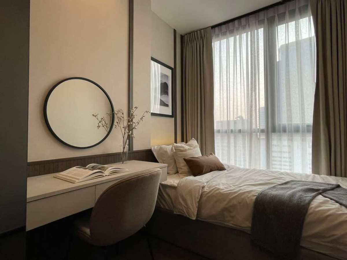 ให้เช่าคอนโดสุขุมวิท อโศก ทองหล่อ : ✨ GT16027 |  คอนโด  Oka Haus Sukhumvit 36 เดินทางสะดวก ใกล้รถไฟฟ้าบีทีเอส มีรถรับส่ง เฟอร์นิเจอร์ครบ พร้อมอยู่ทันที