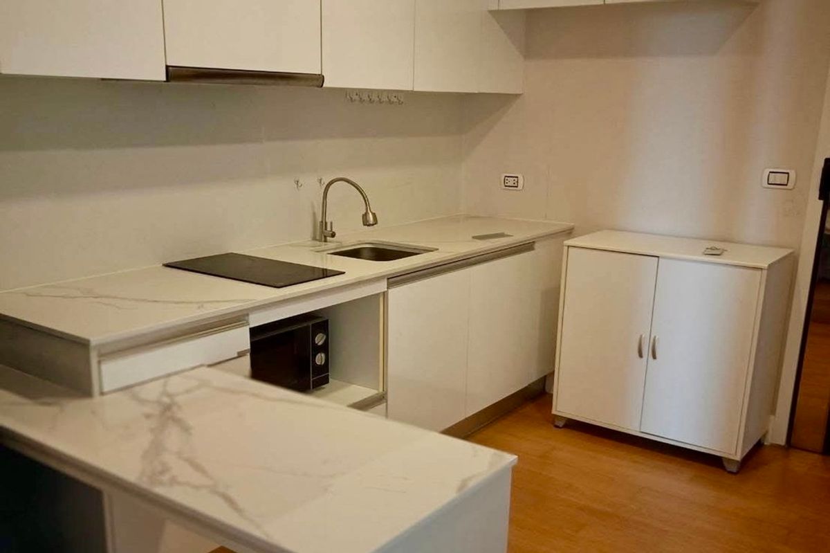 ขายคอนโดลาดพร้าว เซ็นทรัลลาดพร้าว : 🔥ขายพร้อมผู้เช่า !!🔥 Code C20250400007..........Equinox Phahol Vibha, 1 ห้องนอน, 1 ห้องน้ำ, ชั้นสูง 27++, แต่งครบ, ราคาพิเศษ!! 📣📣