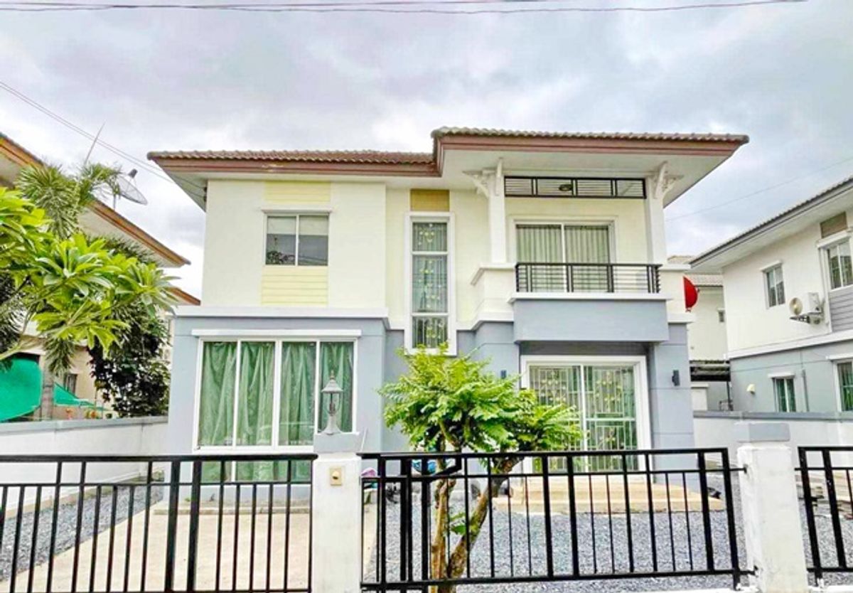 ให้เช่าบ้านปทุมธานี รังสิต ธรรมศาสตร์ : ถูกที่สุดใน3โลก ใหม่ 50ตรว. มาร์เก็ตวิลเลจ 2กม. รังสิต คลอง2 ให้เช่าบ้านเดี่ยว 2 ชั้น 185ตรม. กว้างมาก 3นอน 2น้ำ 2จอดรถ นานาชาติสยาม