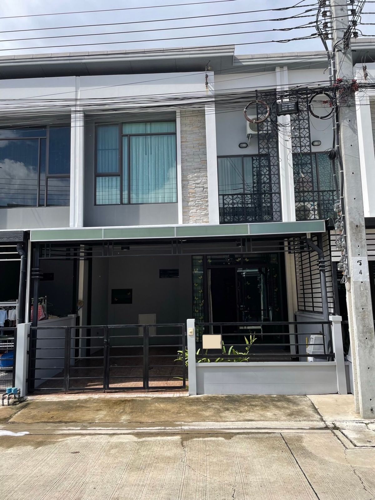 ขายทาวน์โฮมราษฎร์บูรณะ สุขสวัสดิ์ : 📣Sale  ทาวน์โฮม Pleno Suksawad -Prachauthit 60  ใกล้สาทร-พระราม 3 เพียง 10 นาที ใกล้ทางด่วน สะพานภูมิพล และรถไฟฟ้าสายสีม่วงใต้