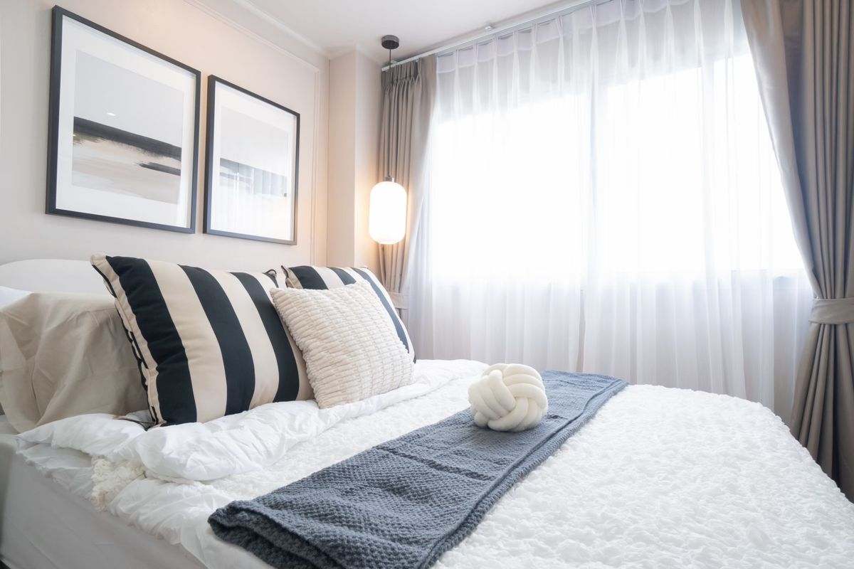 For SaleCondoNawamin, Ramindra : Newly decorated condo with free furniture 6, xxx baht LPN Nawamin Ram Inthra receives 3% Agent
