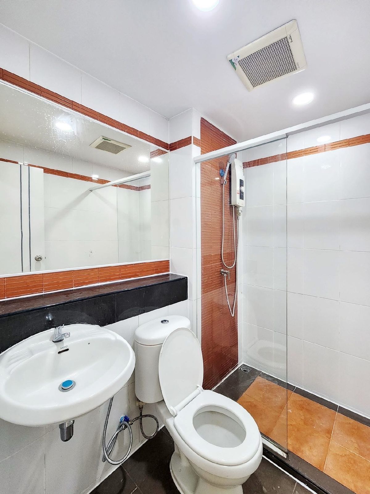 For SaleCondoBang Sue, Wong Sawang, Tao Pun : Come on, the room that many people are looking for. Falling, not to mention This room is lightly installments, starting at 5,000 baht. The installment is cheaper than renting !!!!