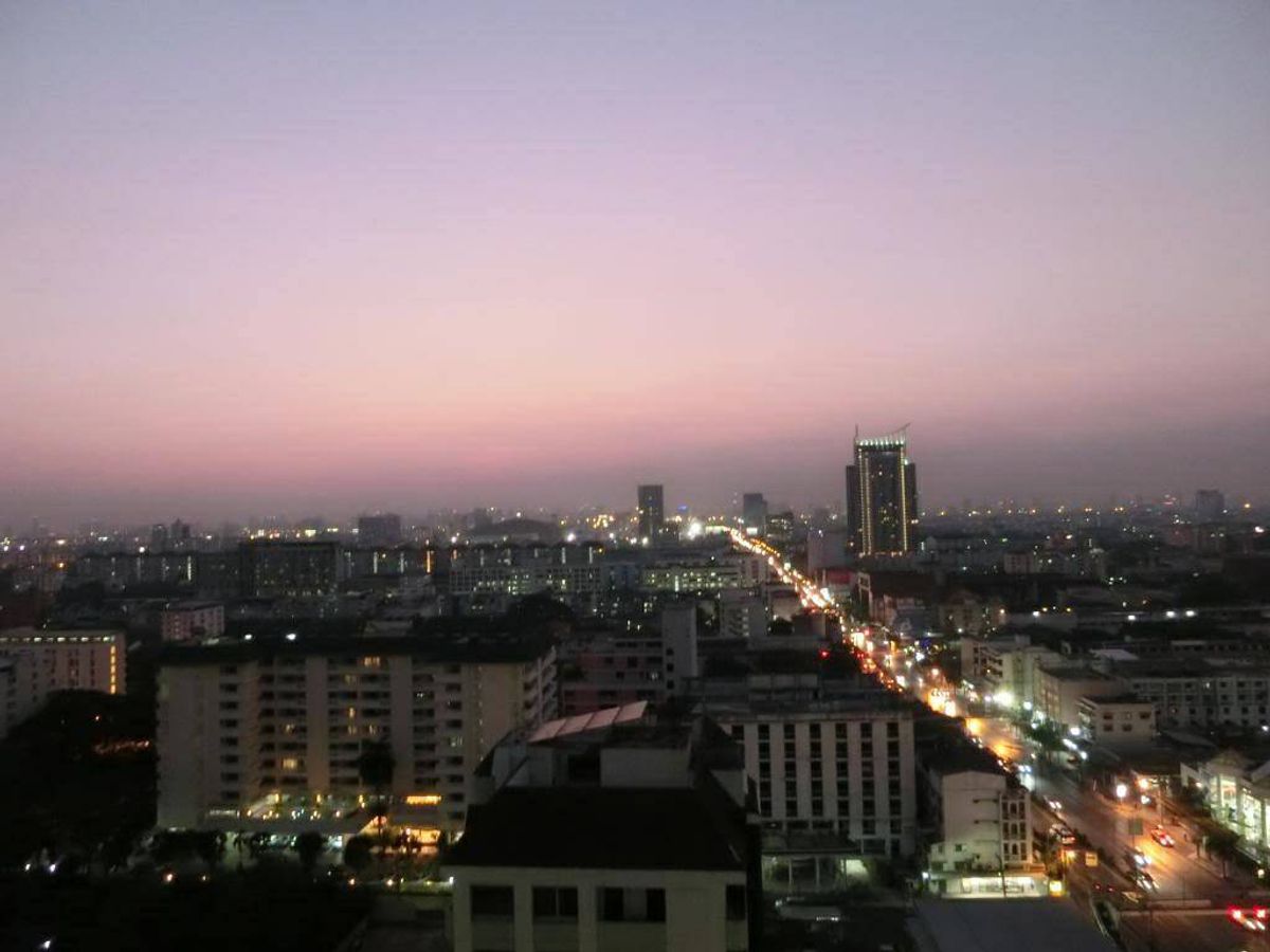 For SaleCondoRamkhamhaeng, Hua Mak : 💥 Sell! LPN Ramkhamhaeng 44 rooms, corner 30 sqm. Floor 19, good view, price 1.71 million baht with furniture and electrical appliances.