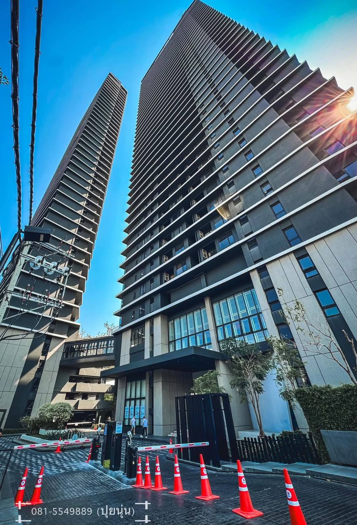 คอนโดวงเวียนใหญ่ เจริญนคร : 🏢🌴 แชปเตอร์ เจริญนคร ริเวอร์ไซด์ คอนโด High Rise 2 อาคาร  ติดแม่น้ำเจ้าพระยา จาก พฤกษาเรียลเอสเตท🍀 ภายในห้องจะพบกับเวิ้งแม่น้ำเจ้าพระยา เป็นหนึ่งในวิวที่สวยที่สุดในกรุงเทพมหานคร