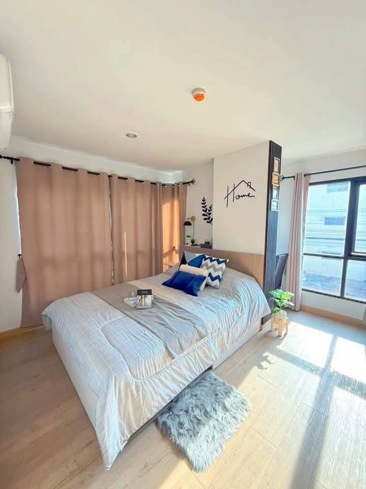 For RentCondoSapankwai,Jatujak : Condo time (Low Rise) /1 Bedroom /1 Bathroom /17,000