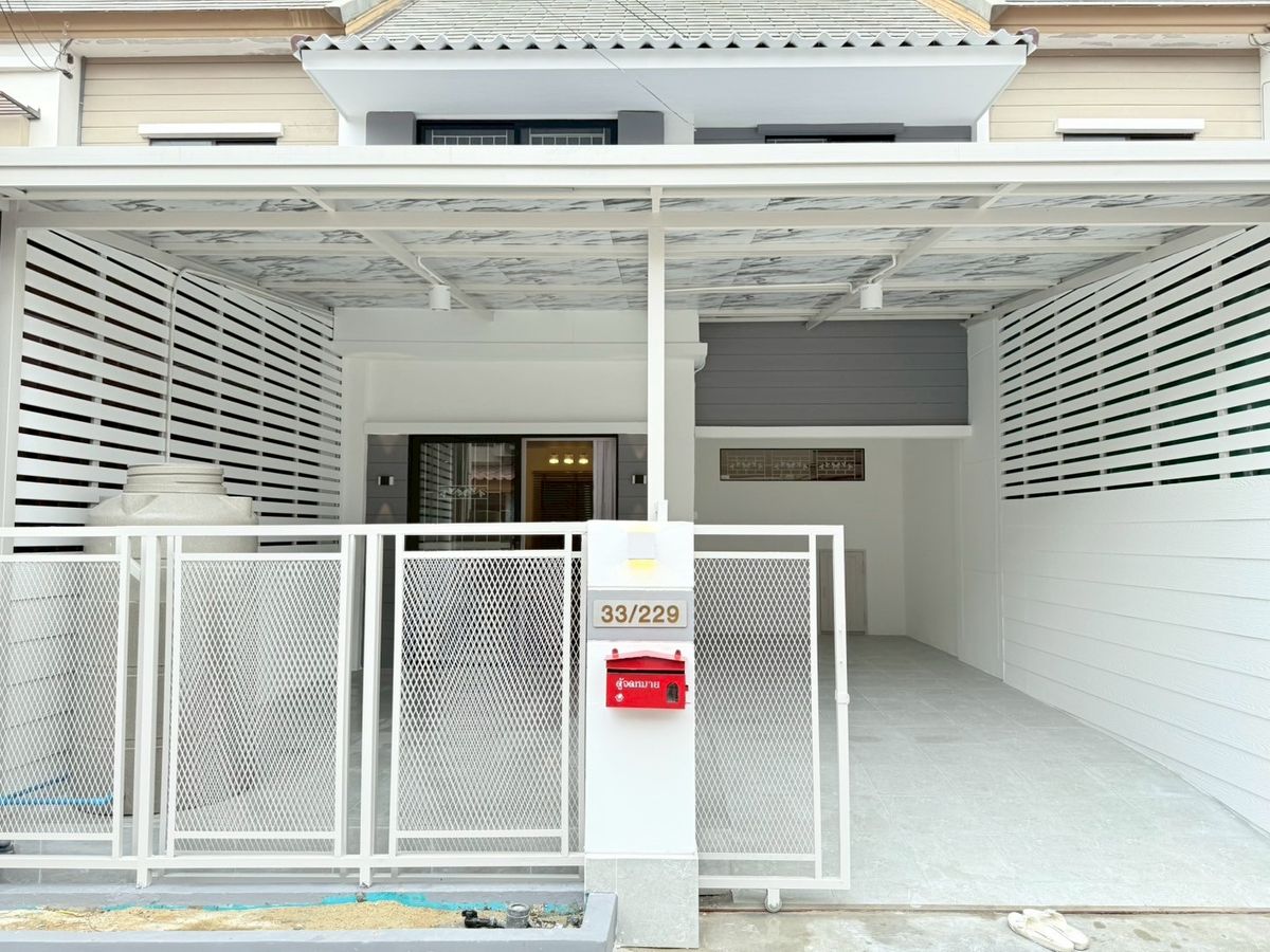 ขายทาวน์โฮมปทุมธานี รังสิต ธรรมศาสตร์ : ใกล้ตลาดไท พร้อมอยู่ พฤกษา 52/2 ถ.พหลโยธิน คลองหนึ่ง