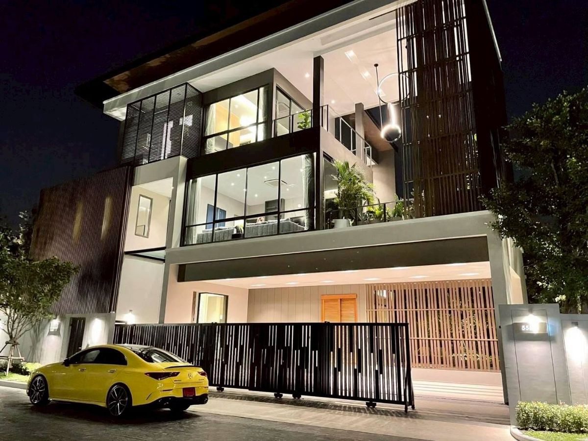 For RentHouseVipawadee, Don Mueang, Lak Si : 📢✨For Rent ⭐The Gentry Vibhavadi & GT; & GT; Detached house, Pool Villa, luxury 3-story, Modern Luxury style, built-in furniture with private elevators. Private pool, convenient to travel, connect to many routes #LV-MO1715