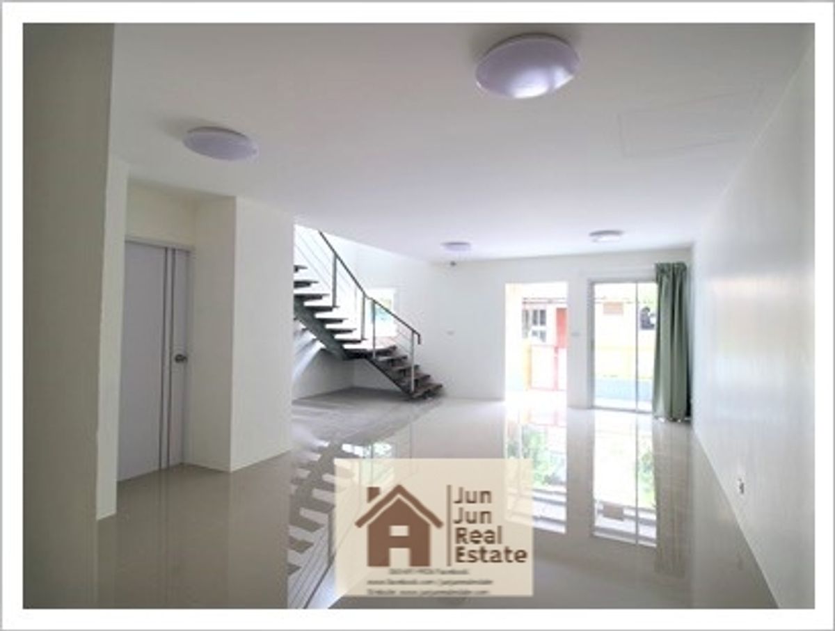 For RentTownhomeSamut Prakan,Samrong : 💥💥 Urgent townhouse New renovated ready 💥💥 Noble Park Bang Phli Zone F, Sukhaphiban 6 Road, Soi Luang Pho To ** 2 floors, size 97 sq.m., 4 bedrooms, 3 bathrooms