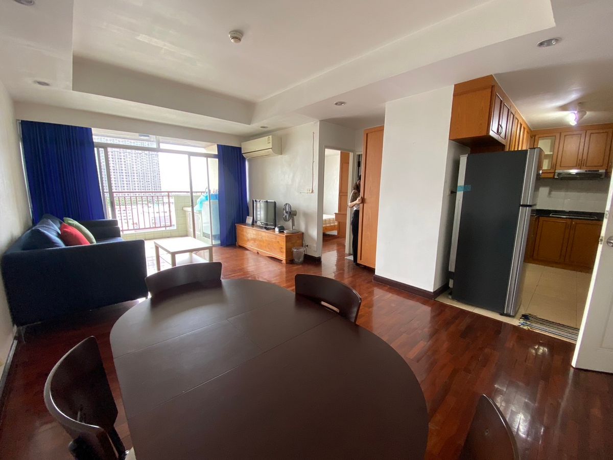 ให้เช่าคอนโดสุขุมวิท อโศก ทองหล่อ : ให้เช่า! คอนโด Monterey Place Sukhumvit 16 ใกล้ MRT ศูนย์ศิริกิตติ์ 200 เมตร 1 ห้องนอน 1ห้องน้ำ 50 ตรม. ชั้นสูง 18,000ต่อเดือน