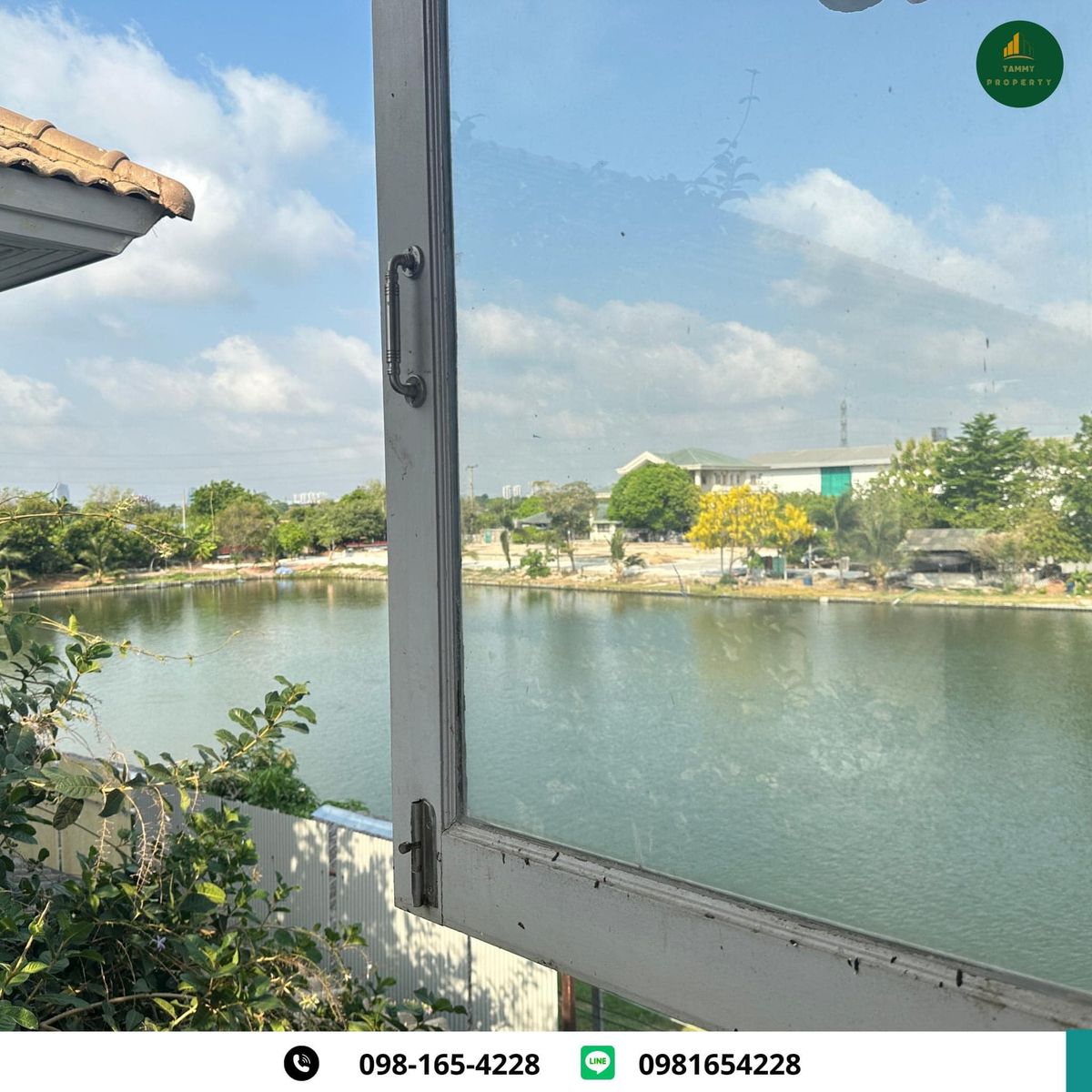 ขายบ้านลาดกระบัง สุวรรณภูมิ : บ้านเดี่ยว 2 ชั้น พร้อมอยู่ ทำเลสุดปัง ใกล้ IKEA เมกะบางนา เพียง 4.59 ล้านจ่ายราคานี้ ได้ทำเลแบบนี้ หาไม่ได้อีกแล้ว!