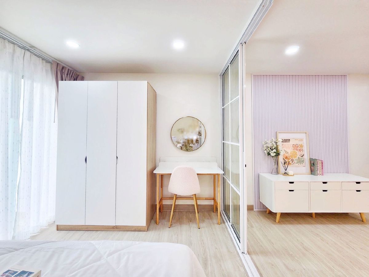 For SaleCondoBang Sue, Wong Sawang, Tao Pun : Come on, the room that many people are looking for. Falling, not to mention This room is lightly installments, starting at 5,000 baht. The installment is cheaper than renting !!!!