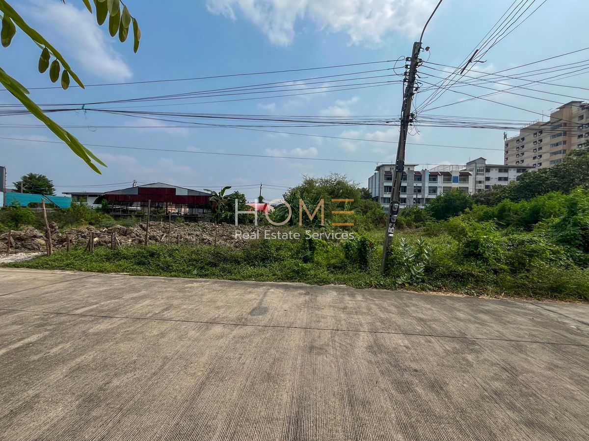 For SaleLandKaset Nawamin,Ladplakao : 100 sq.w. Soi Nawamin 74 Intersection 7 / (Selling), Vacant Land 100 SQ.W. Soi Nawamin 74 Intersection 7 / (For Sale) PIK042