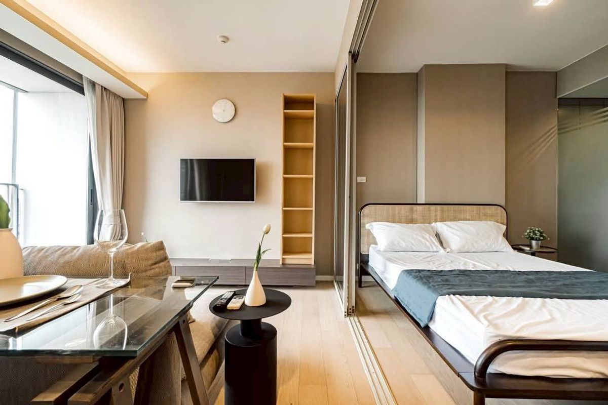 ขายคอนโดอารีย์ อนุสาวรีย์ : Hot deal for sale : Siamese Ratchakru