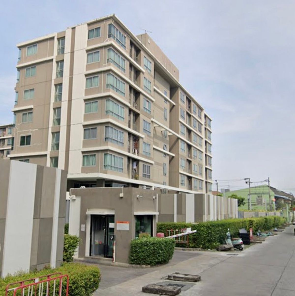 ให้เช่าคอนโดบางนา แบริ่ง ลาซาล : D condo สุขุมวิท107 คอนโดมิเนียม ให้เช่า 
