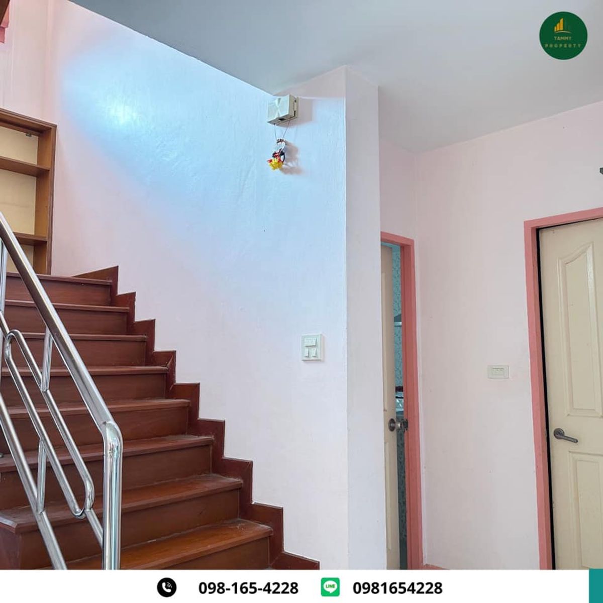 ขายบ้านลาดกระบัง สุวรรณภูมิ : บ้านเดี่ยว 2 ชั้น พร้อมอยู่ ทำเลสุดปัง ใกล้ IKEA เมกะบางนา เพียง 4.59 ล้านจ่ายราคานี้ ได้ทำเลแบบนี้ หาไม่ได้อีกแล้ว!