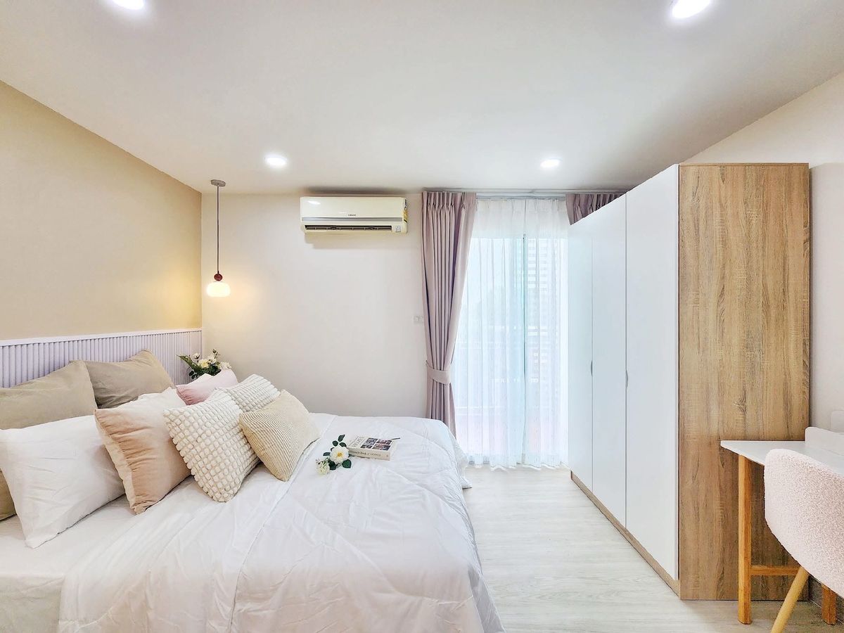 For SaleCondoBang Sue, Wong Sawang, Tao Pun : Come on, the room that many people are looking for. Falling, not to mention This room is lightly installments, starting at 5,000 baht. The installment is cheaper than renting !!!!