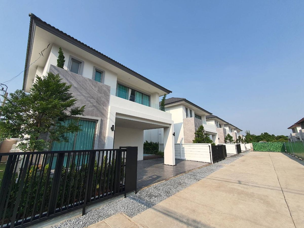 ขายบ้านวิภาวดี ดอนเมือง หลักสี่ : บ้านเดี่ยว 2 ชั้น ใกล้สนามบินดอนเมือง 5 นาที 5นอน 4น้ำ 3จอด 200ตรม. เพียง 7.59 ล้านบาท THANIN GRANDVILLE ดอนเมือง